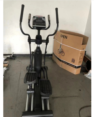 Bici elíptica del gimnasio ISO9001 del ejercicio elíptico del equipo que carga 150kg